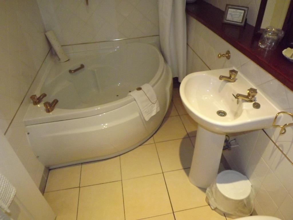 The Hotel Broughty Ferry 던디 외부 사진