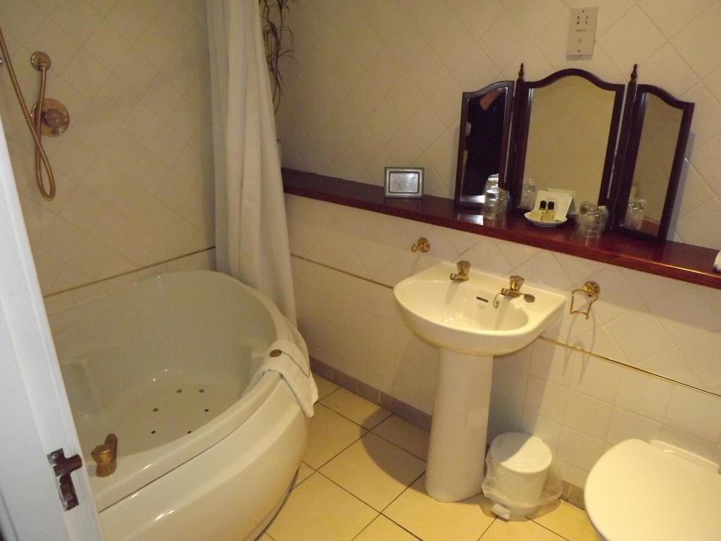 The Hotel Broughty Ferry 던디 외부 사진